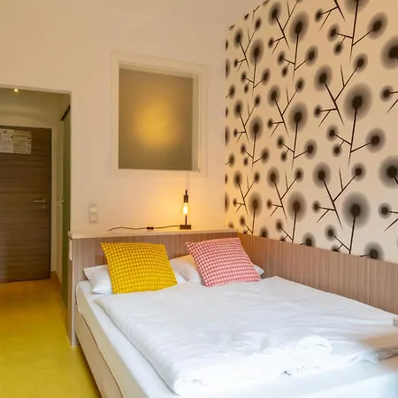 Hotel Madeleine Biohotel Saarbrücken Zewnętrze zdjęcie