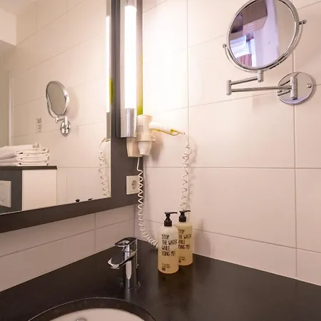 Hotel Madeleine Biohotel Saarbrücken Zewnętrze zdjęcie